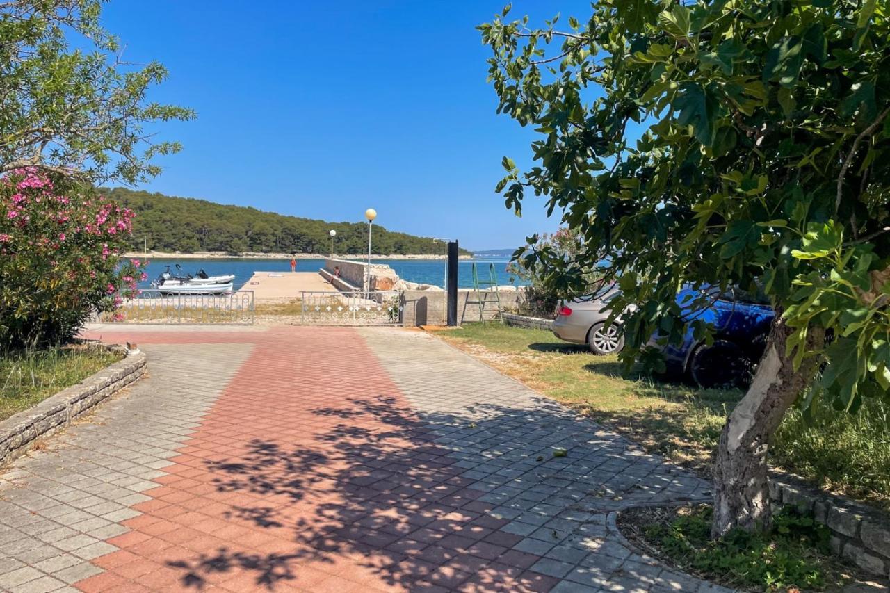 Double Room Pasman 4309D Pašman Exterior foto